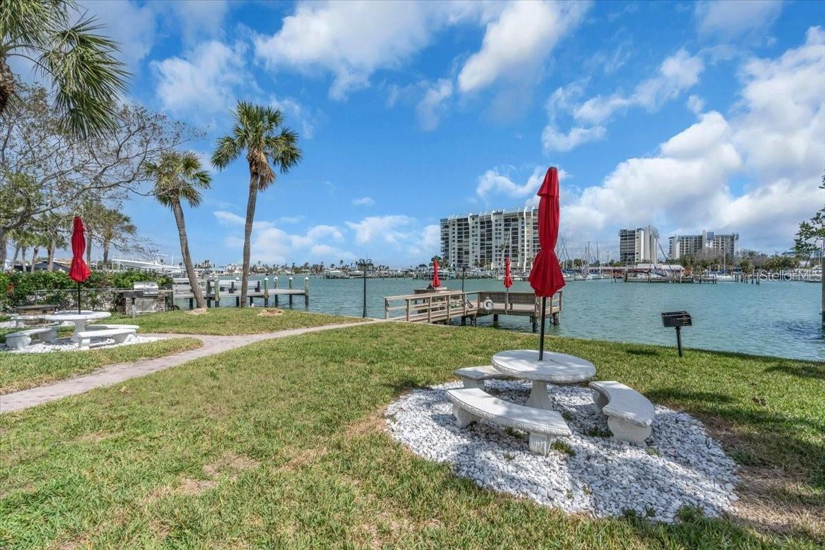 WESTWIND CONDO APTS - Residential