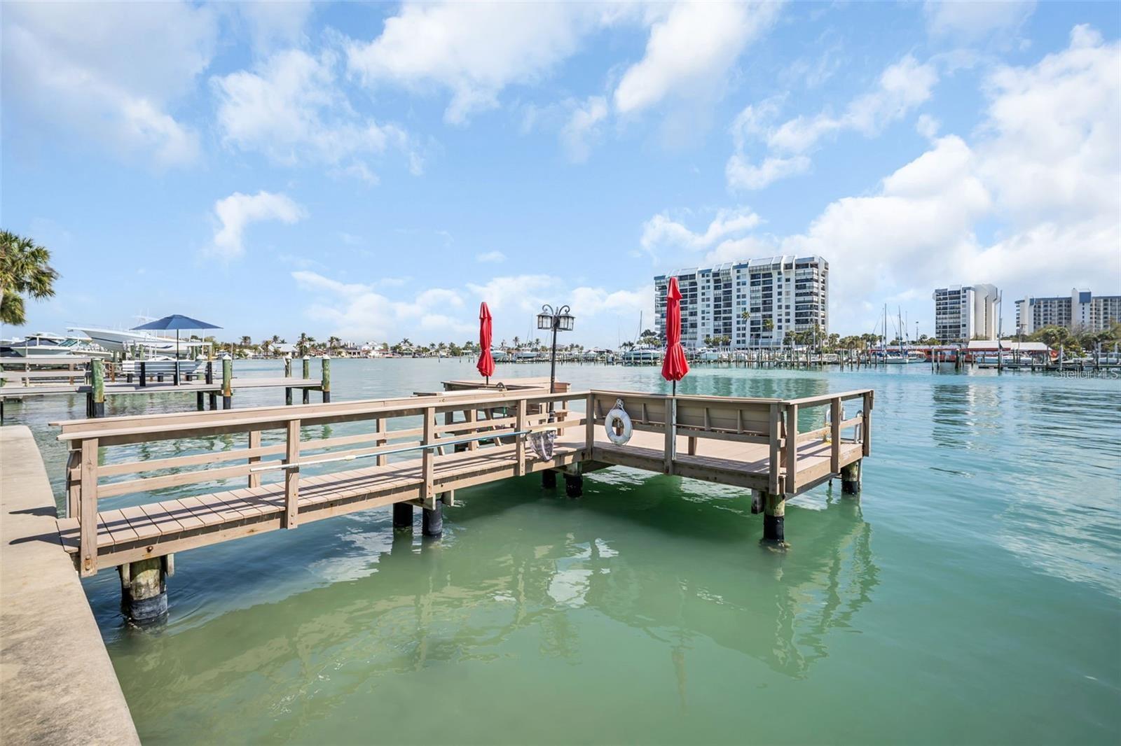 WESTWIND CONDO APTS - Residential