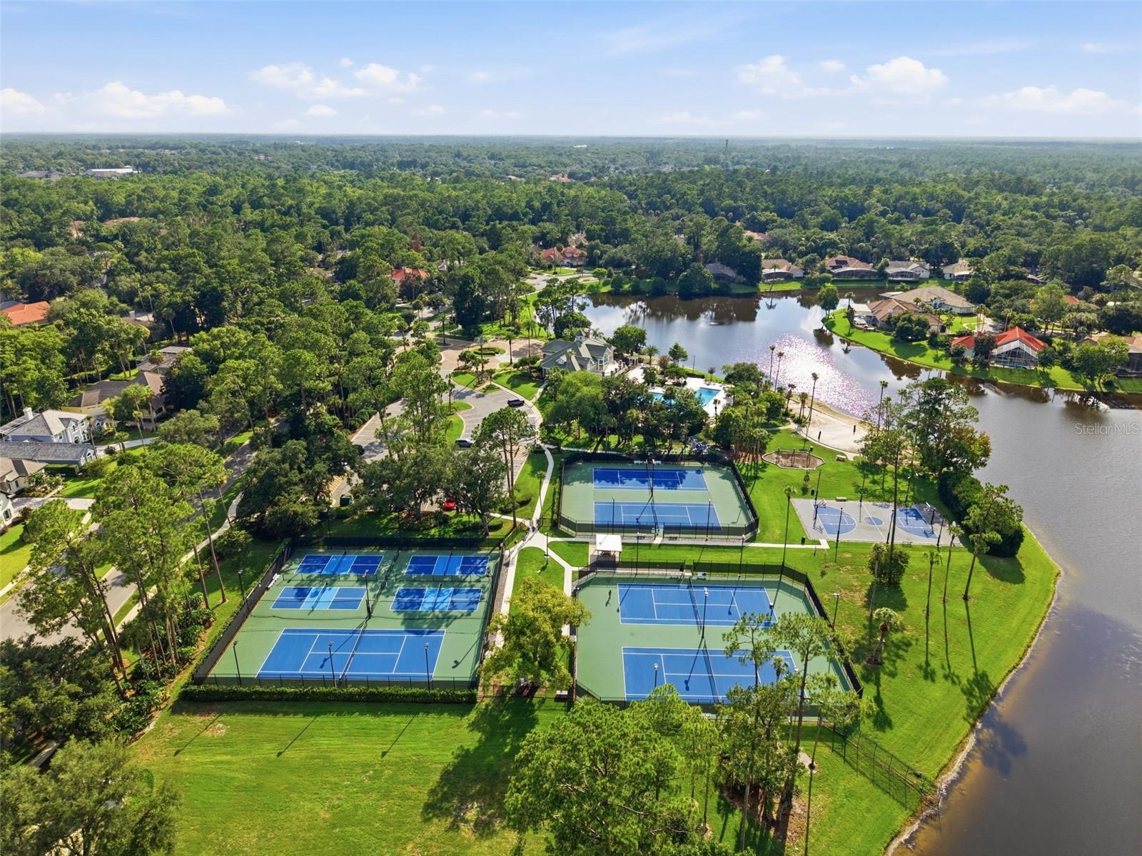 LAKE FOREST SEC 14 - Residential