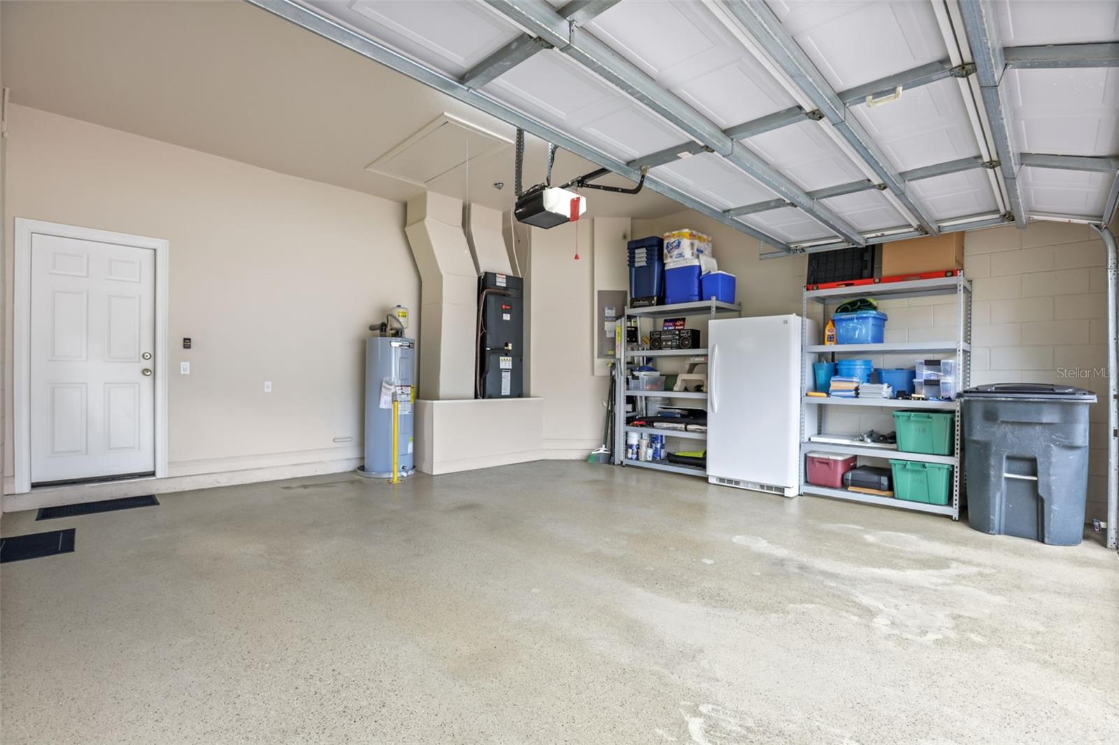 LAKE FOREST SEC 14 - Residential