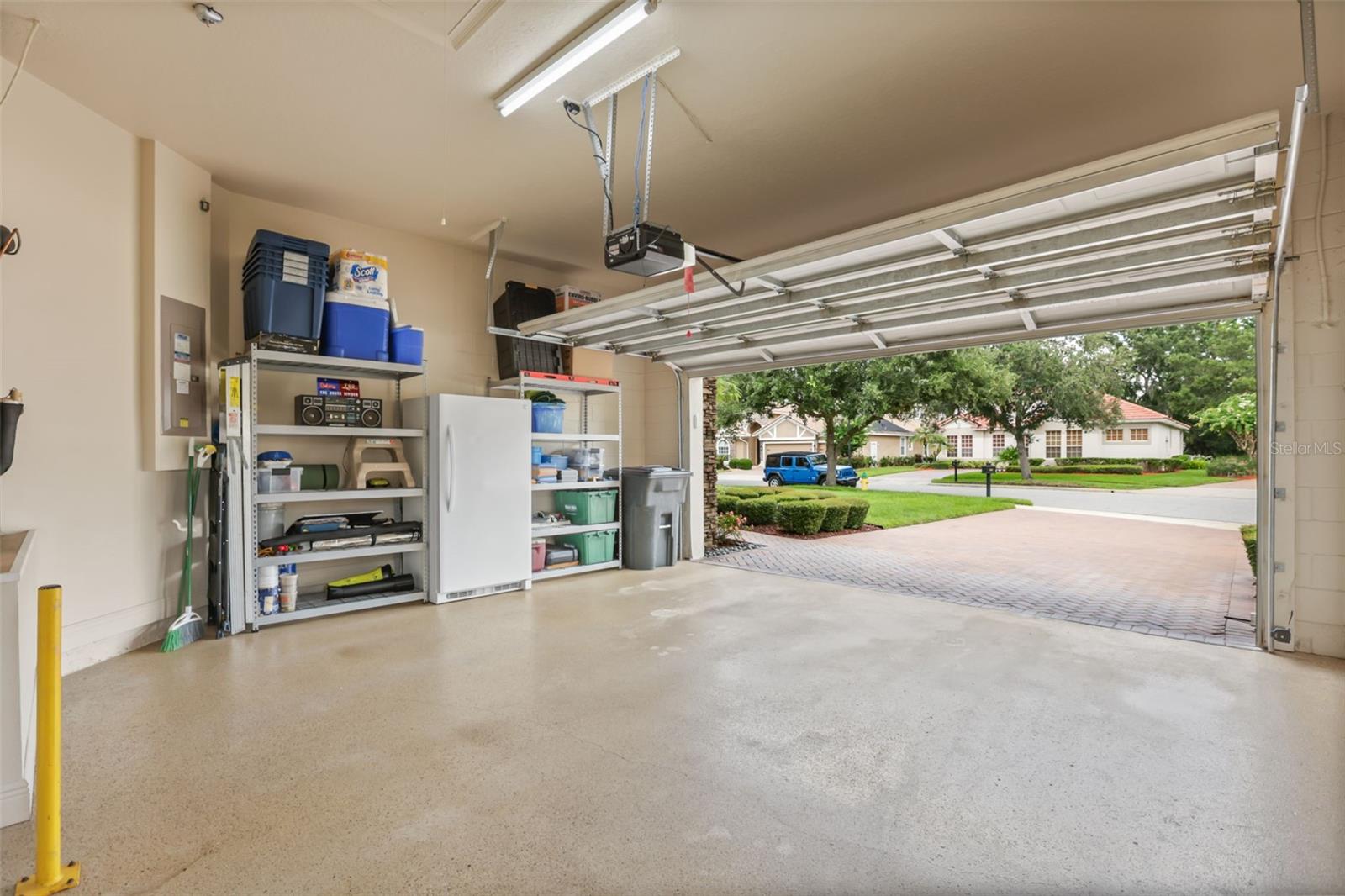 LAKE FOREST SEC 14 - Residential