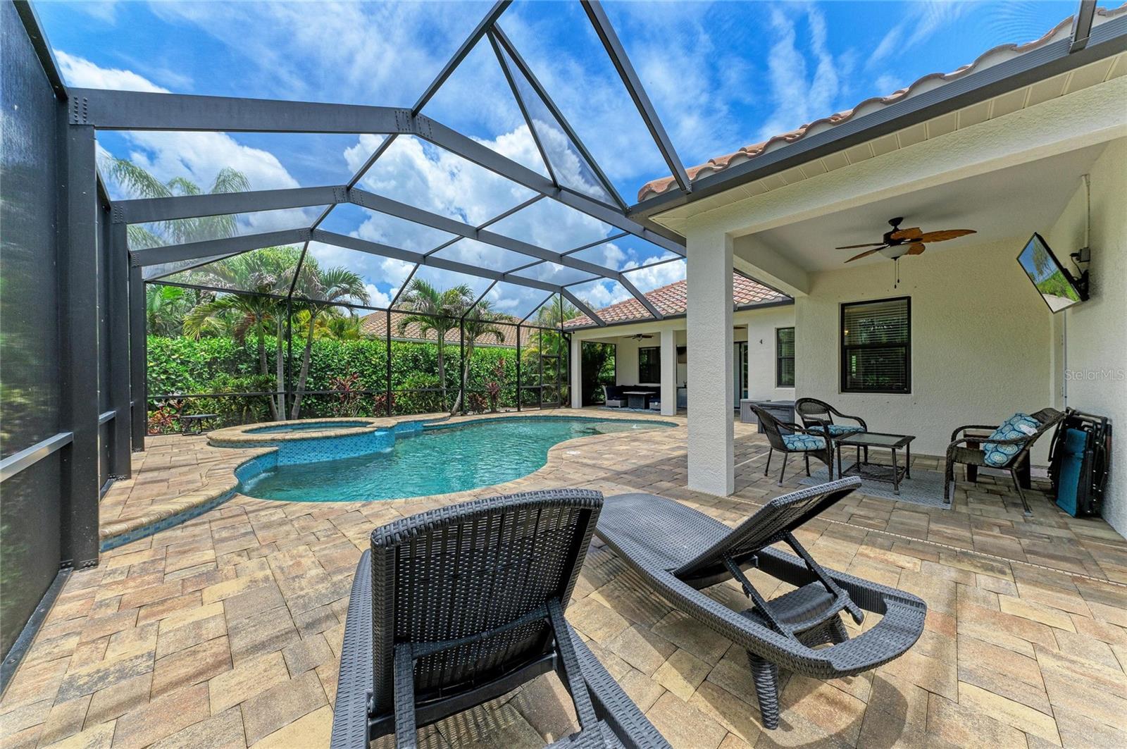 GRAND PALM PH 2AB & 2AC - Residential