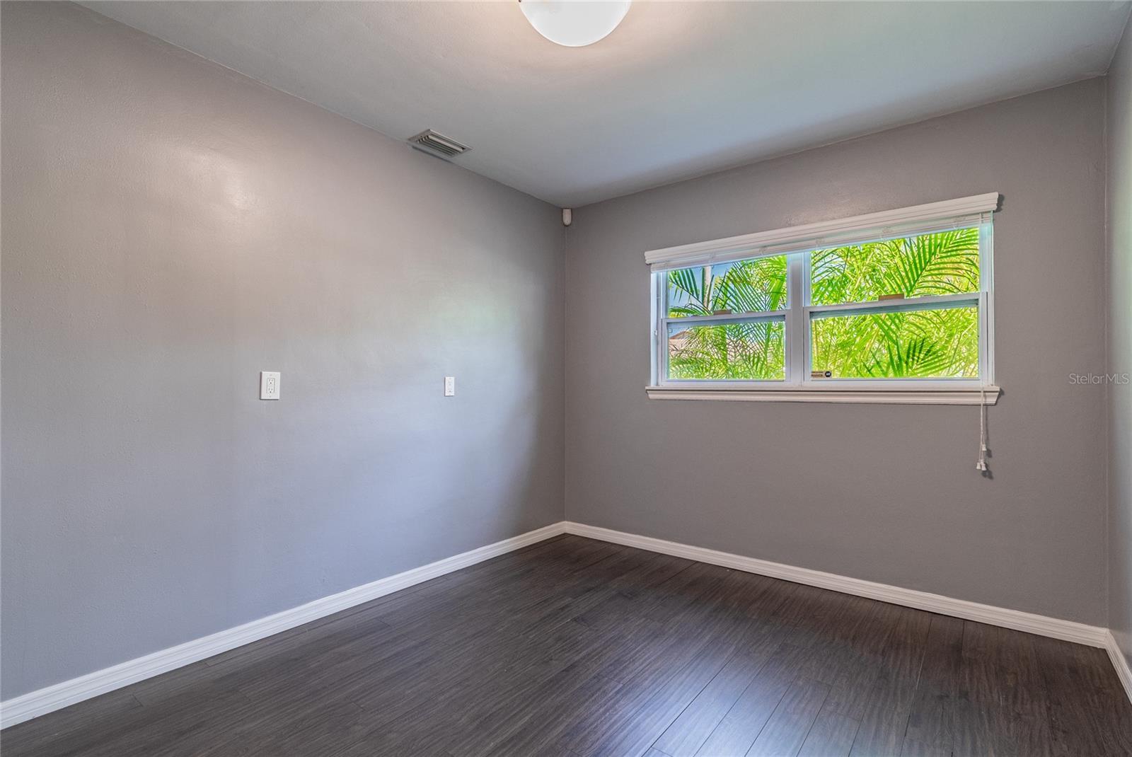 BIDWELLS WILDWOOD PARK - Residential Lease