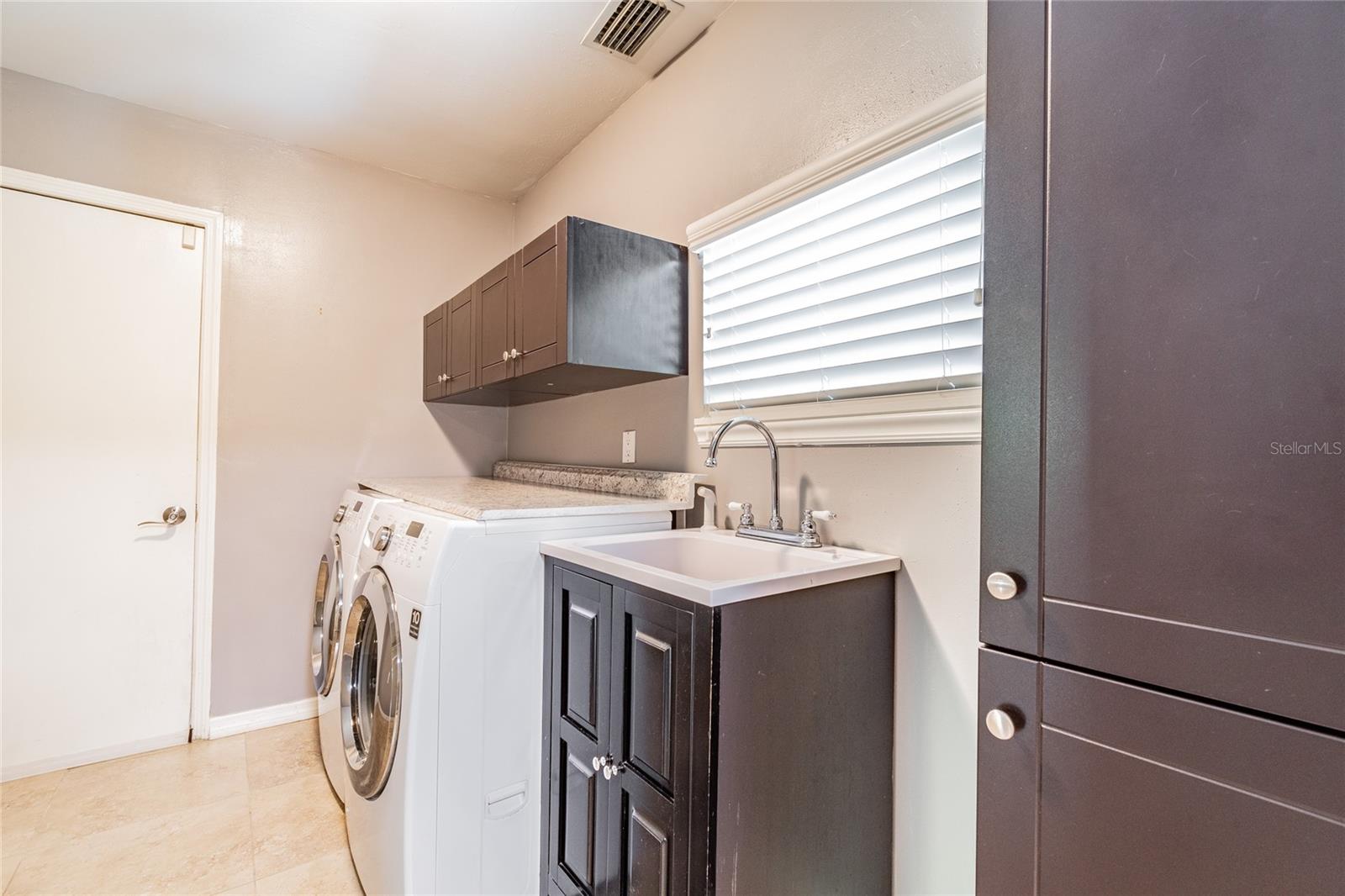BIDWELLS WILDWOOD PARK - Residential Lease