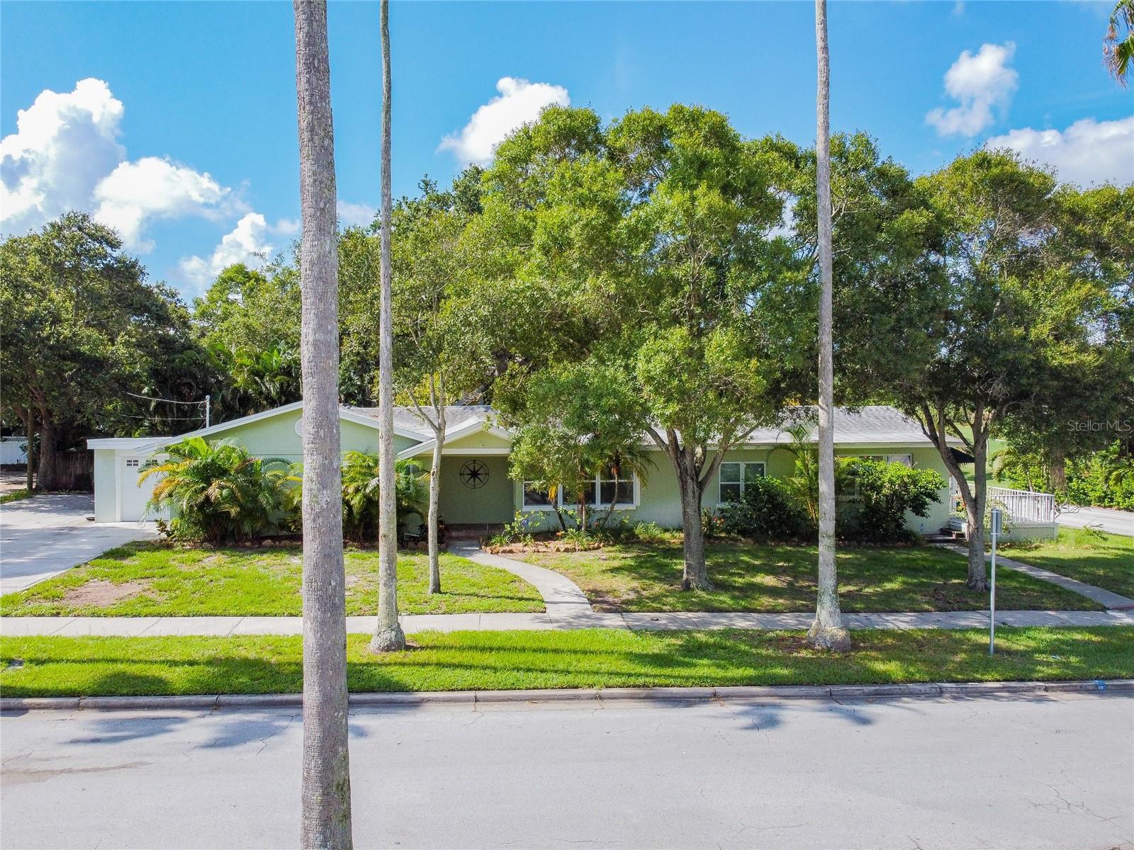 BIDWELLS WILDWOOD PARK - Residential Lease