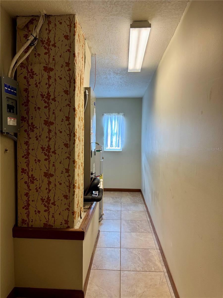DEERWOOD - Residential Lease