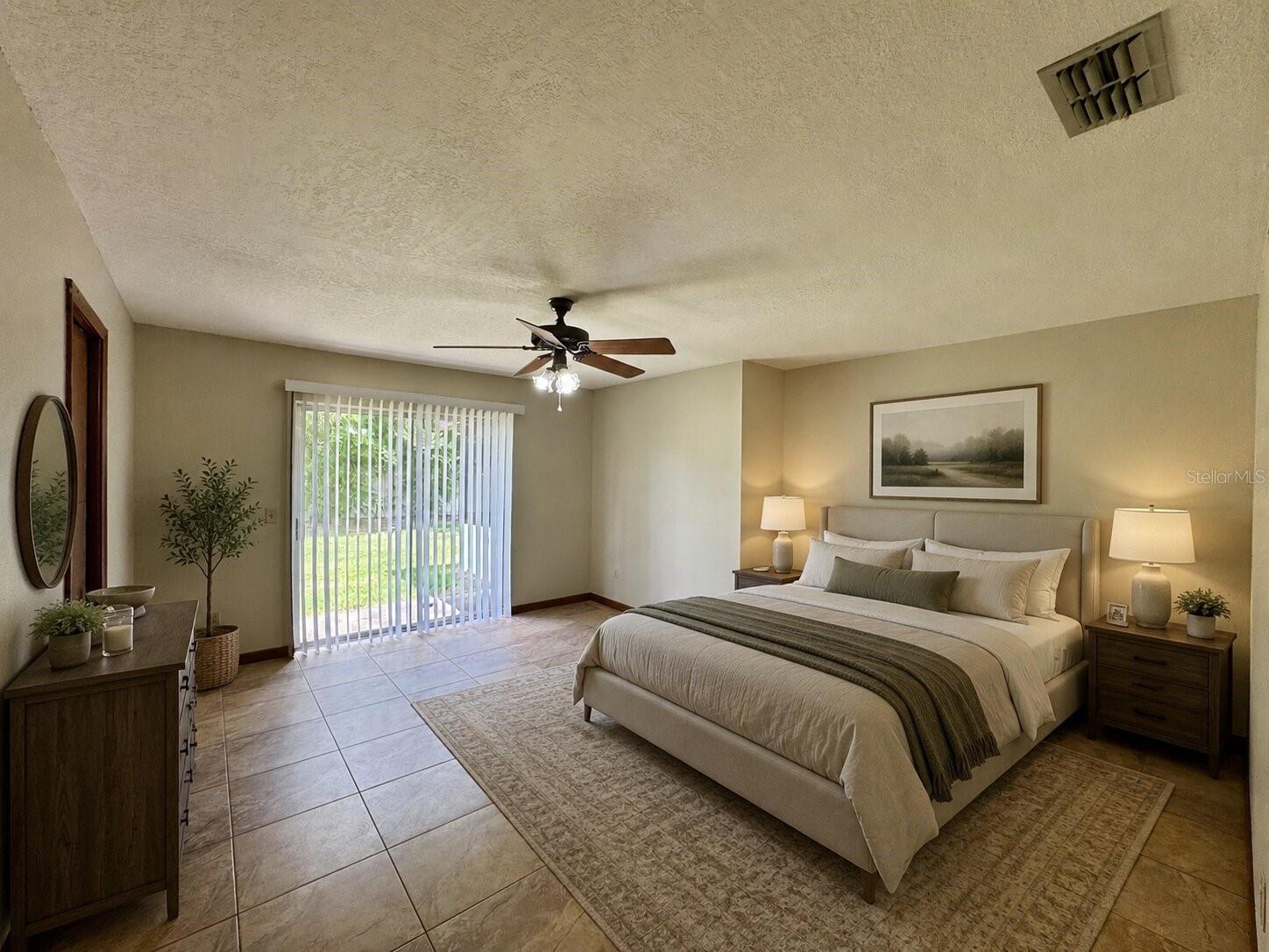 DEERWOOD - Residential Lease