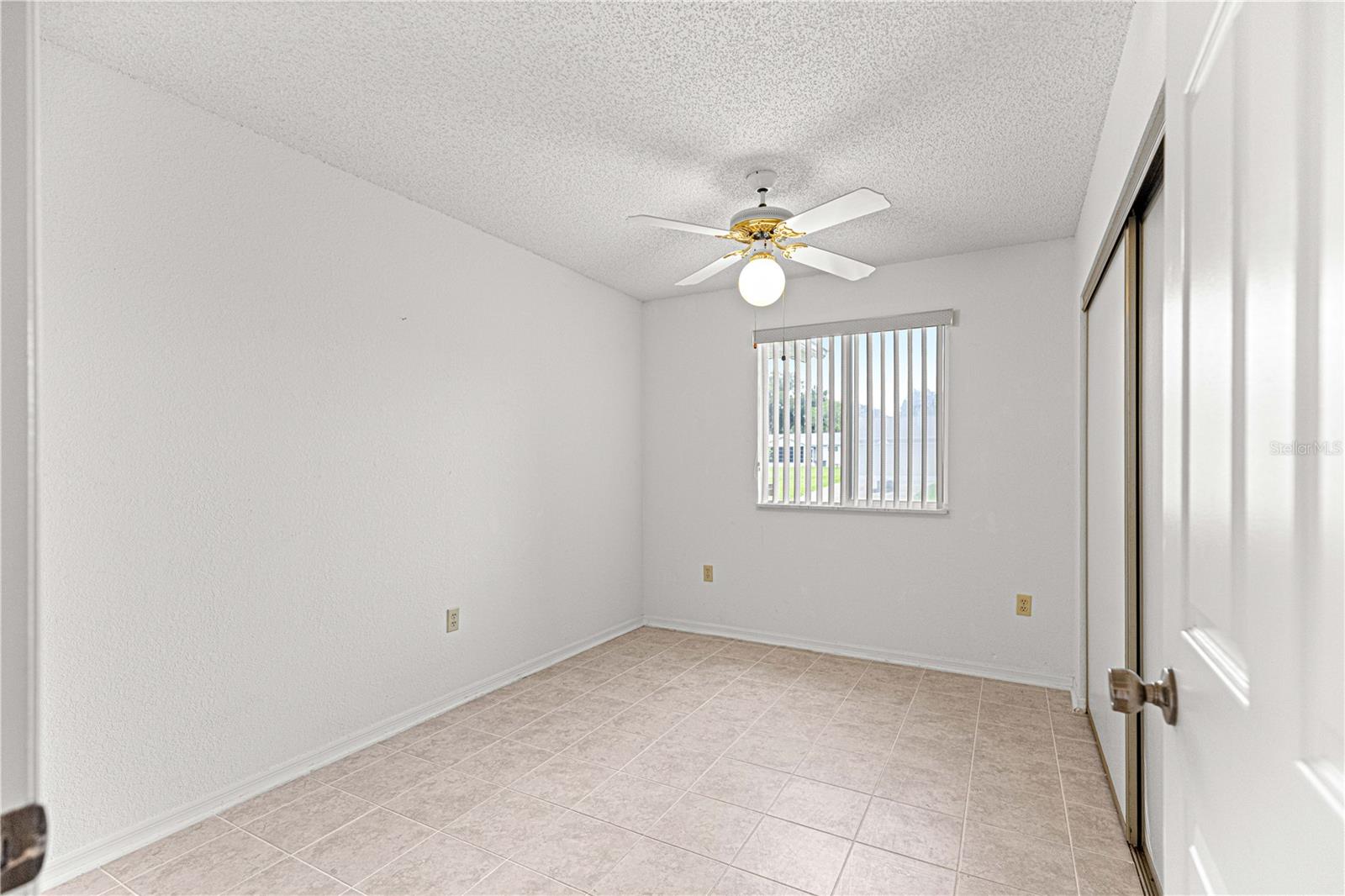 OAK RUN 05 - Residential