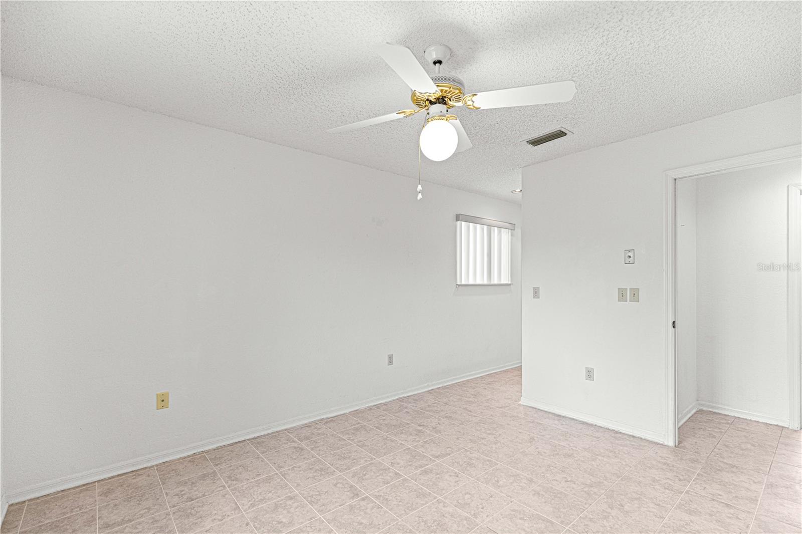 OAK RUN 05 - Residential