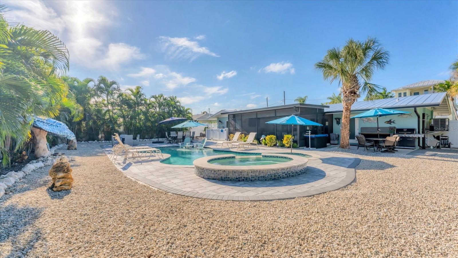 LAKE LA VISTA REP - Residential