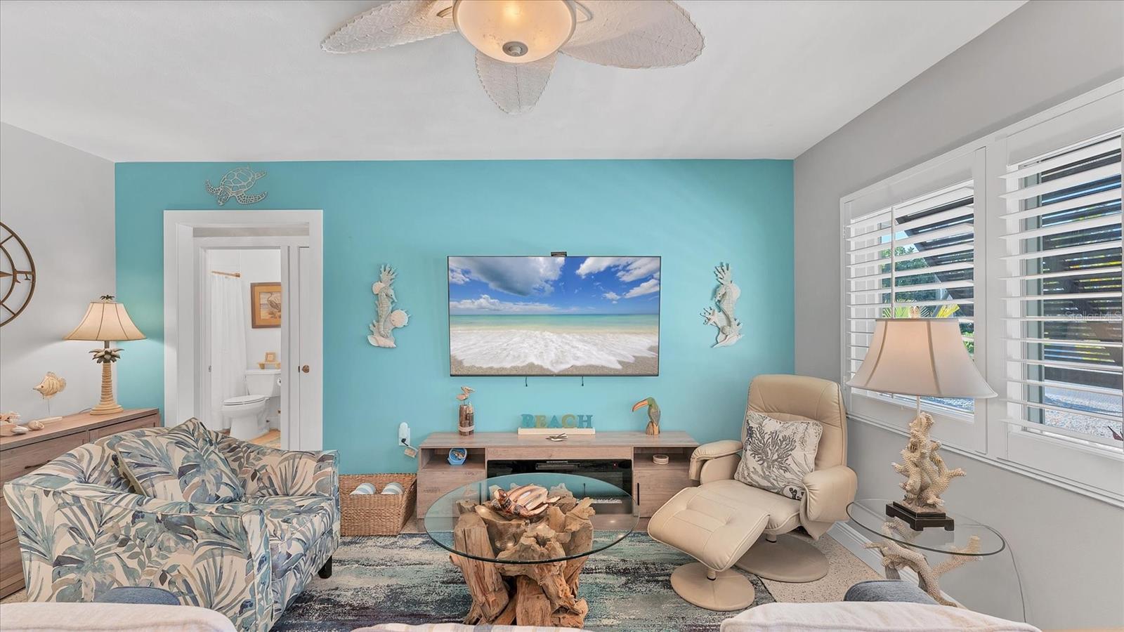 LAKE LA VISTA REP - Residential