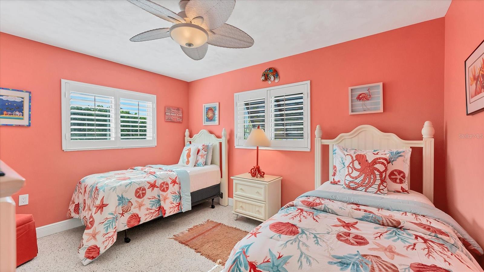 LAKE LA VISTA REP - Residential