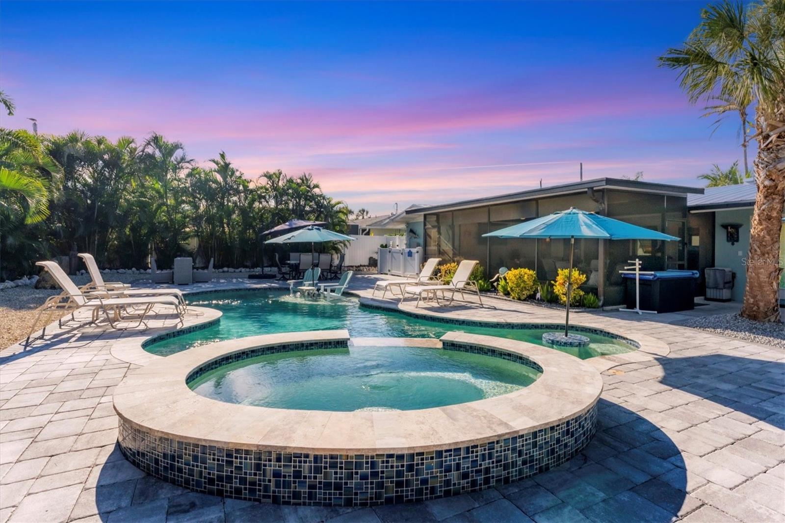 LAKE LA VISTA REP - Residential