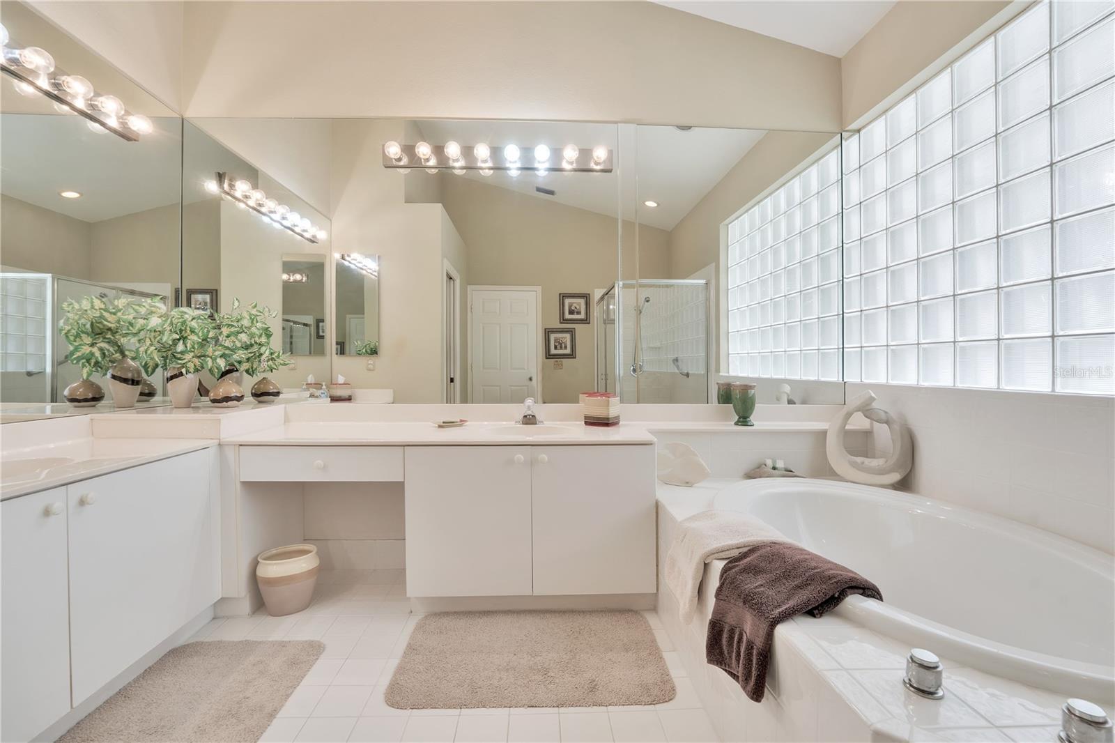 LAKES AT BOCA RATON PRCL K - Residential