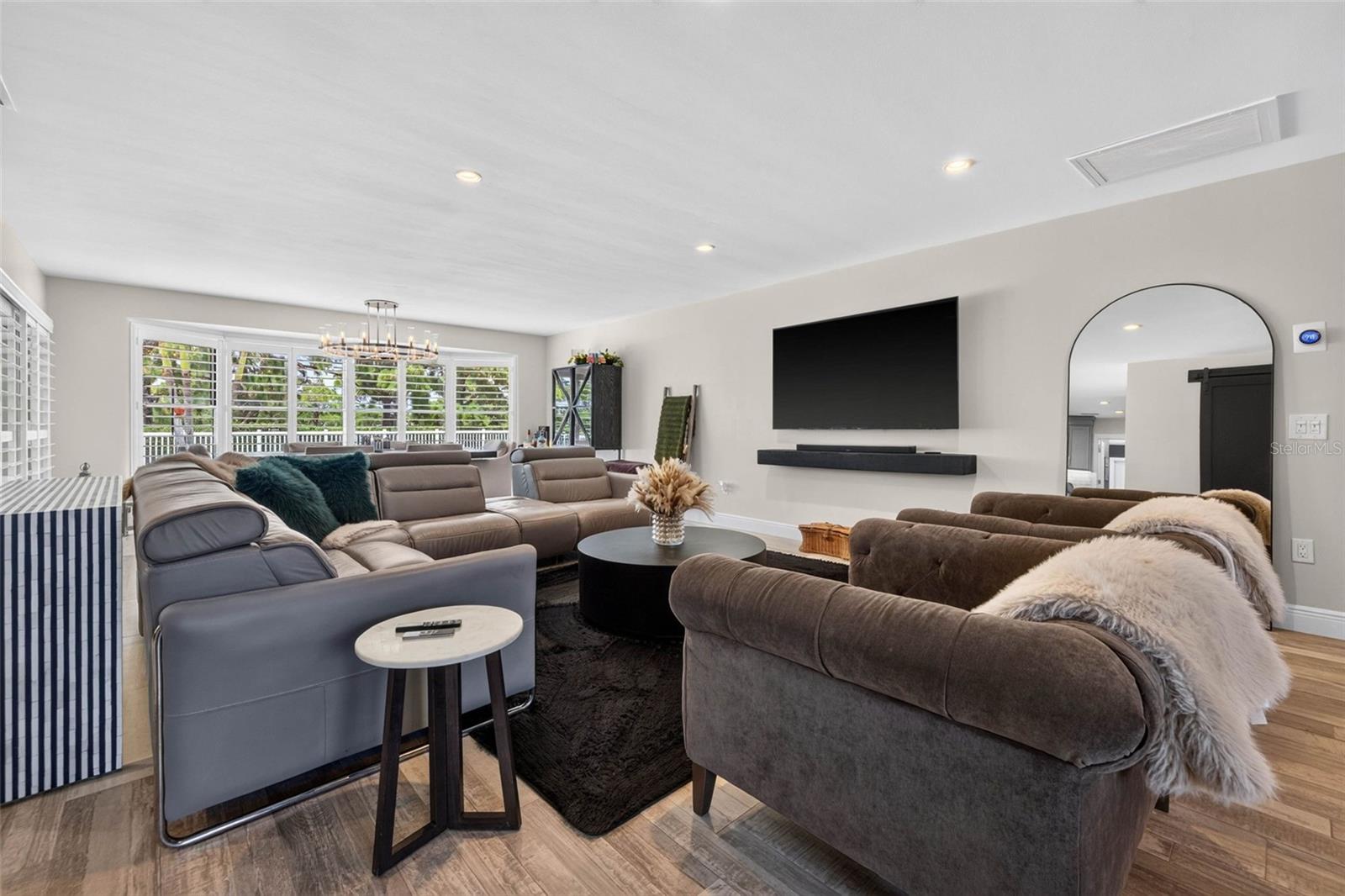 BELLEAIR ESTATES 1ST ADD - Residential