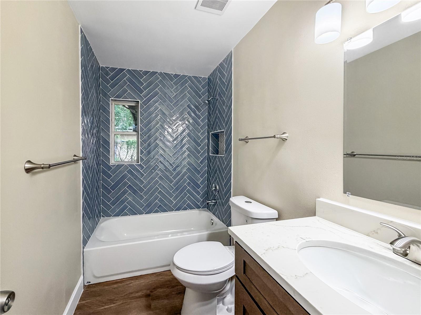 RICHMOND HEIGHTS - Residential