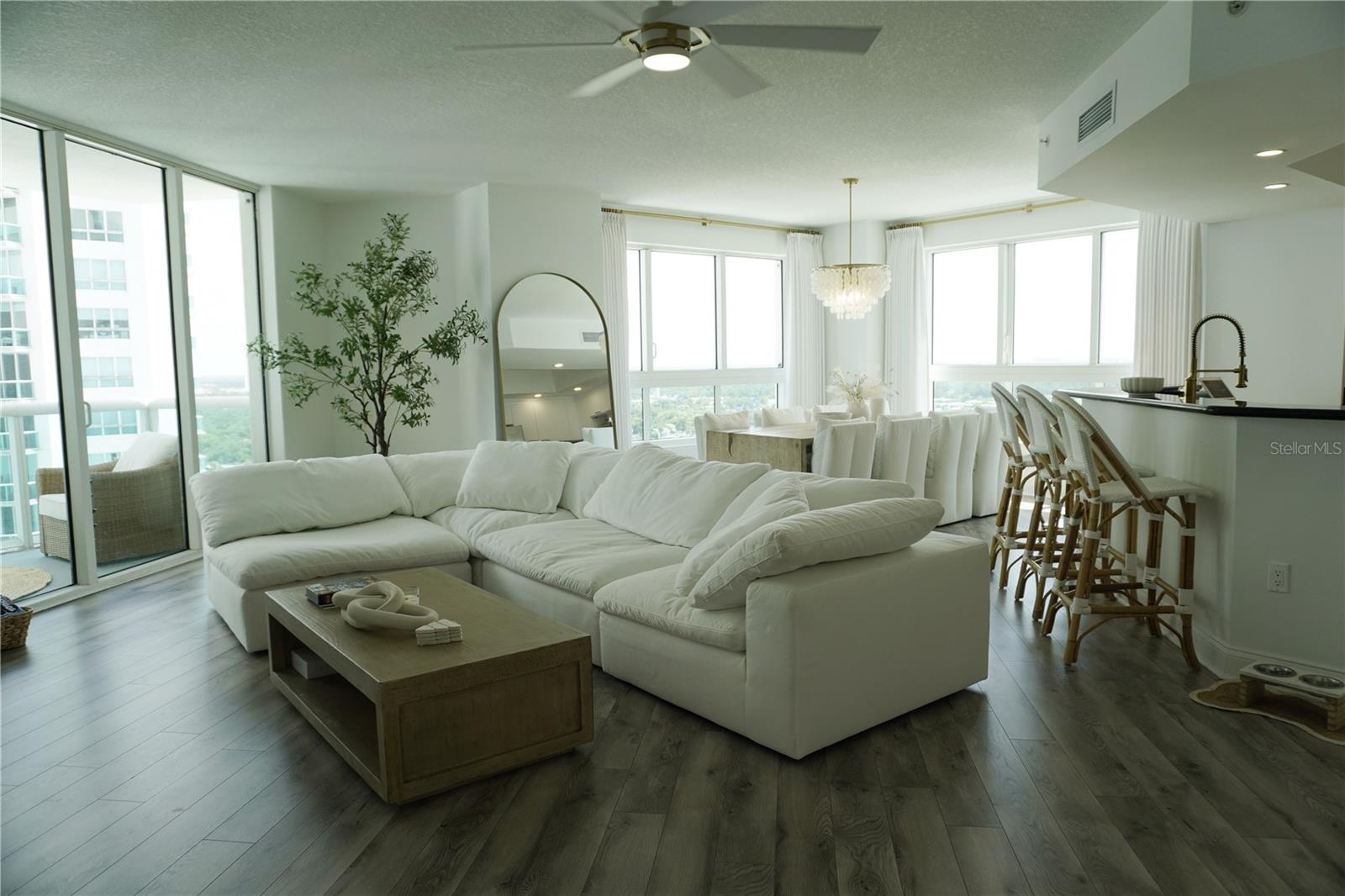 MARINA GRANDE/HALIFAX 01 - Residential