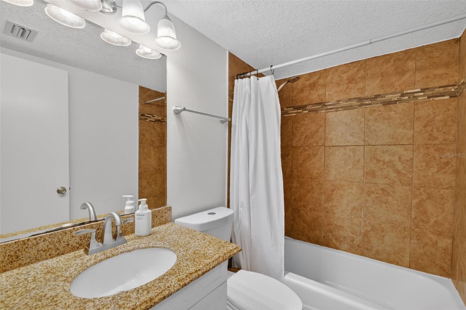 LEESBURG SPANISH OAKS CONDO - Residential