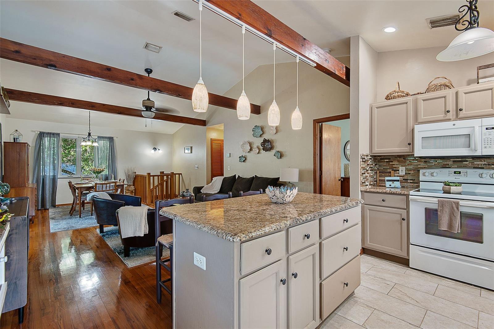 MARITIME ESTATES SUB - Residential