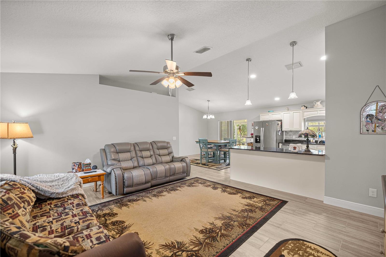 CITRUS SPGS UNIT 06 - Residential