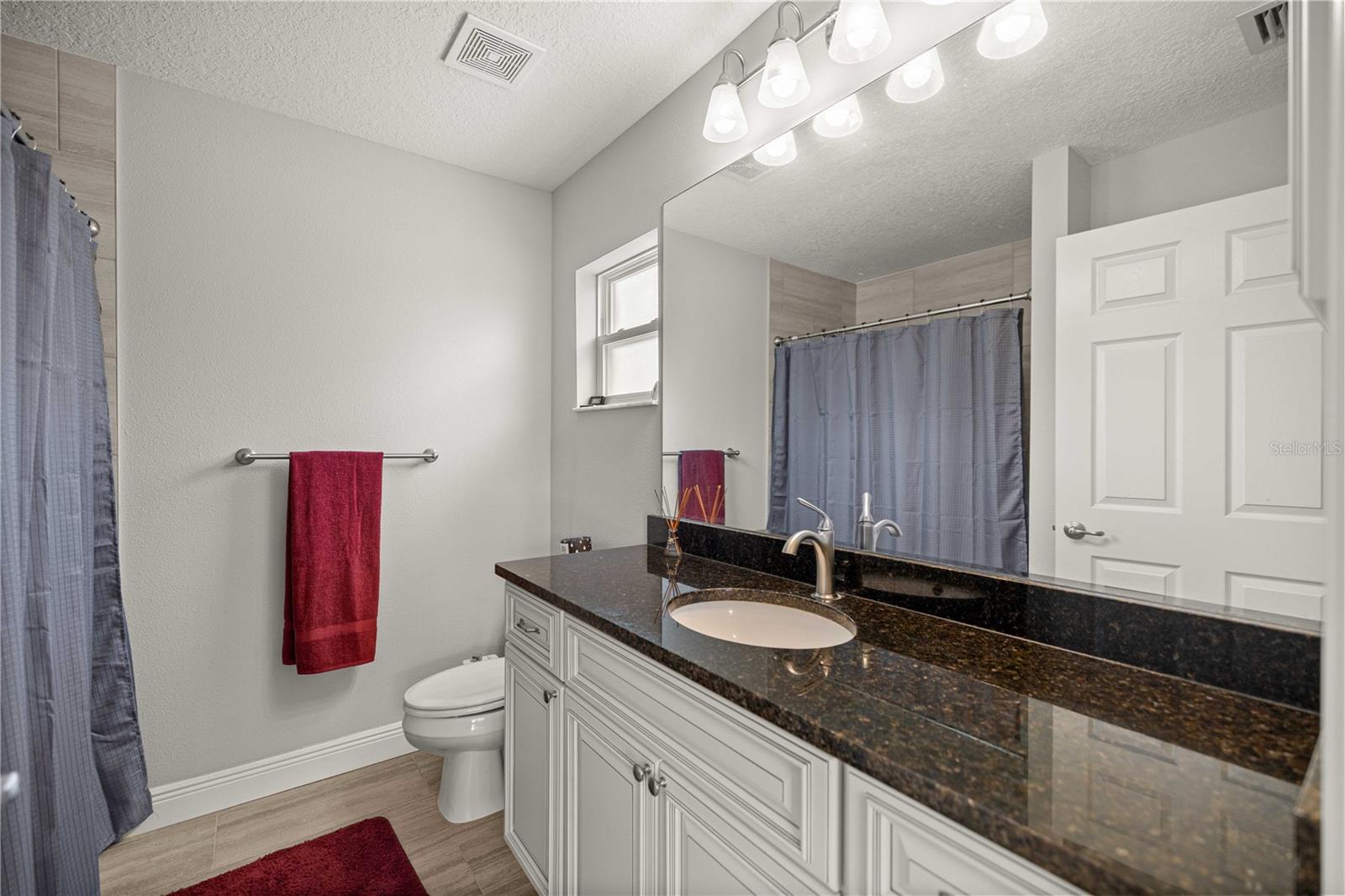 CITRUS SPGS UNIT 06 - Residential