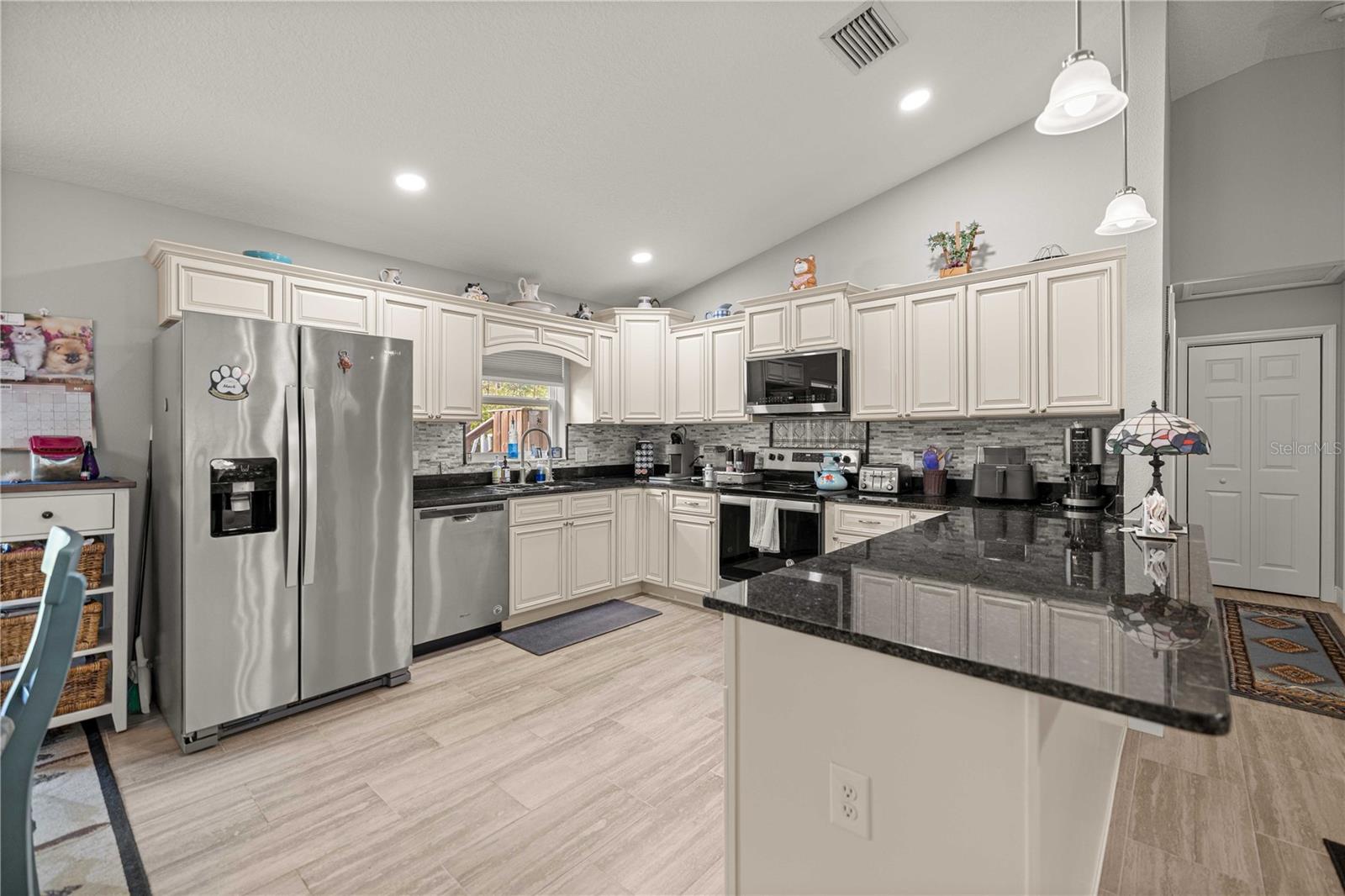 CITRUS SPGS UNIT 06 - Residential