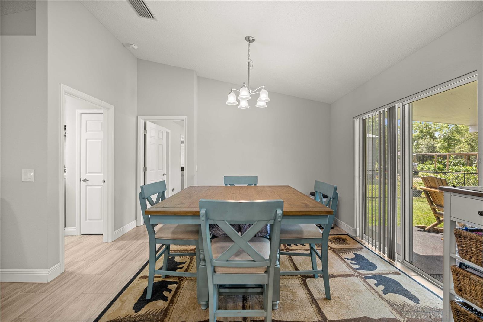 CITRUS SPGS UNIT 06 - Residential