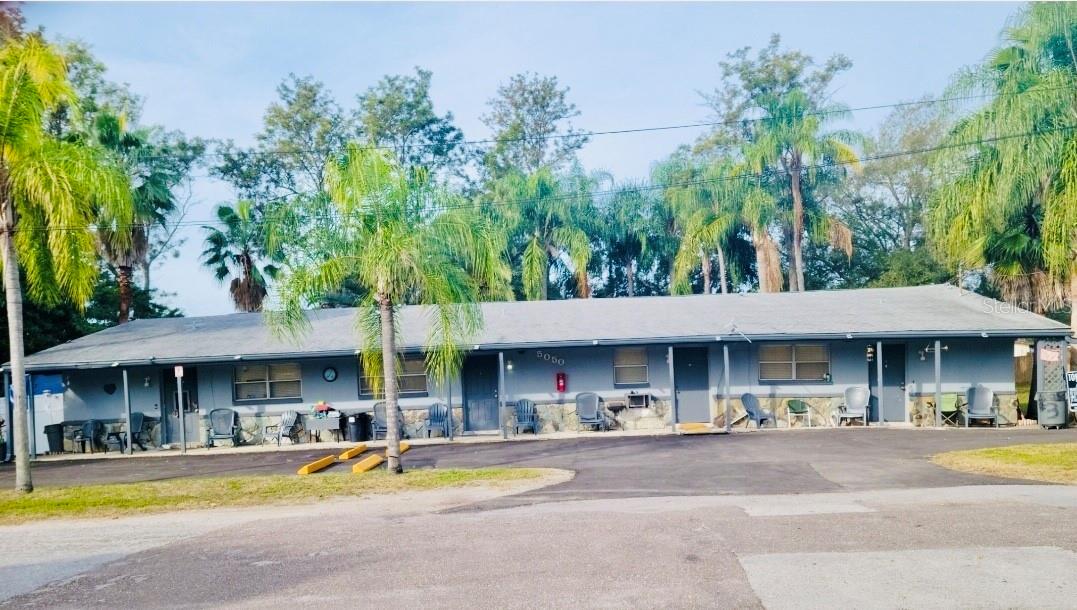 1031 EXCHANGE SPECIAL, INVESTORS BRING YOUR BEST OFFERS!!! 10% CAP RATE!!! FOUNDATION REPAIRS COMPLETED!!! RECENTLY REMODELED!!!! ADDITIONAL WATERFRONT LOT INCLUDED!!! ZERO DAMAGE FROM EITHER HURRICANE!!! PHENOMENAL MULTI UNIT INVESTMENT OPPORTUNITY WITH 6 UNITS PRICED FOR AN IMMEDIATE SALE IN A GREAT ST. PETE NEIGHBORHOOD WITH 135Ft OF WATER FRONTAGE!!!! Fully occupied cash generating investment property and all tenants are on MONTH TO MONTH AGREEMENTS!!! 3 two bedrooms 1 bath 2 studio 1 one bed one bath, fully occupied currently, opportunity to renovate units and raise rents. CURRENT RENTS ARE AS FOLLOWS: $1,800, $1,800, $1,800, $1,200, $1,200 $1,150 Total: $8,950 per month and $107,400 total income per year!!! Expenses: $250 per month for water garbage pickup $94 per month, $4,128 annually. Taxes $6,800 annually and Insurance $4,103 annually, never flooded in the last 20 years! Total expenses annually : $15,031 Net annual profit roughly: $92,368!!! Opportunity for laundry in the back, no laundry onsite currently, could be income producing laundry building onsite to be built as ADU type building. Upgraded plumbing 4 years ago Upgraded electrical 4 years ago Air condition 4 years old Central air. 10% cap rate with opportunity to boost to 12-15% cap rate with rent raise and laundry area addition!!!