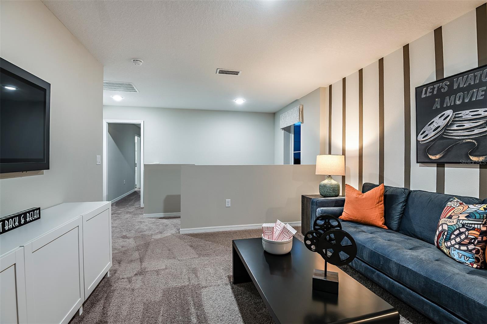 PASADENA LANDING - Residential