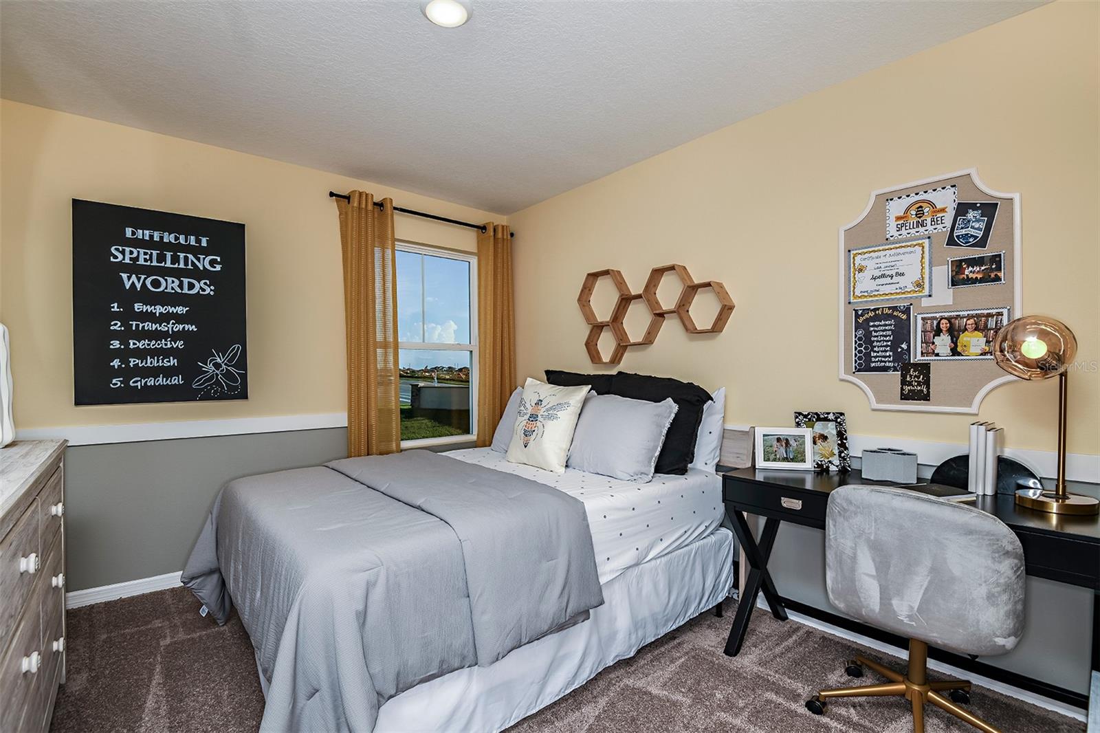 PASADENA LANDING - Residential