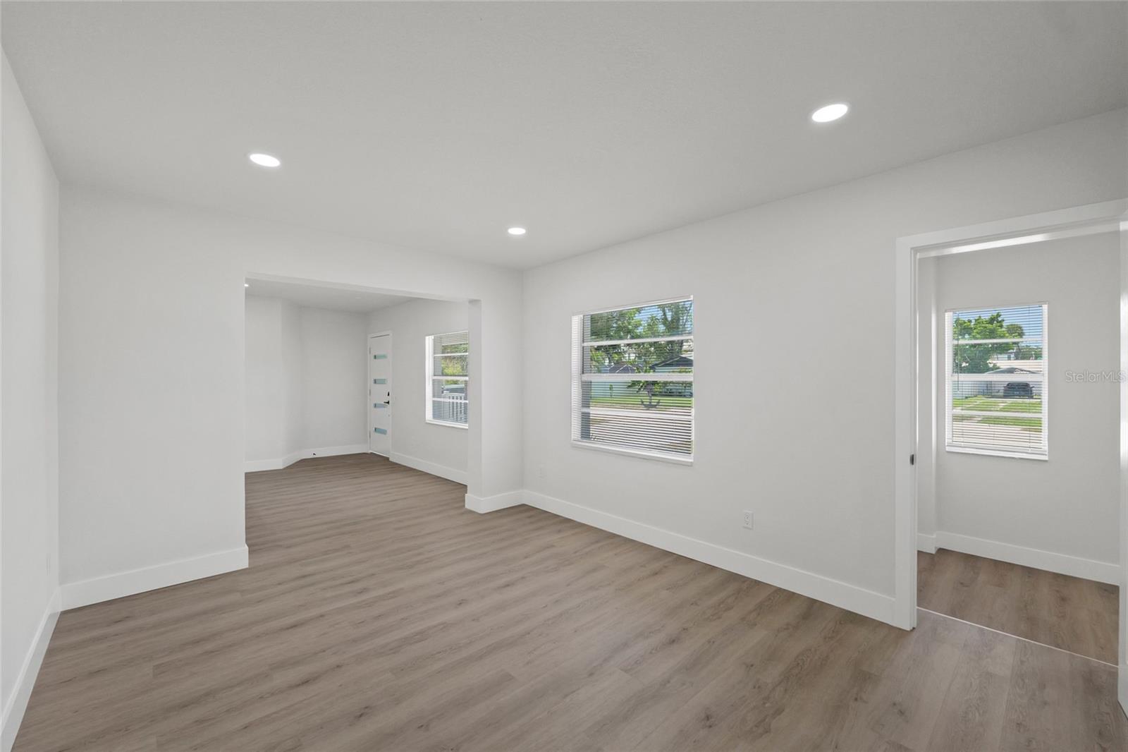 ACREAGE - Residential