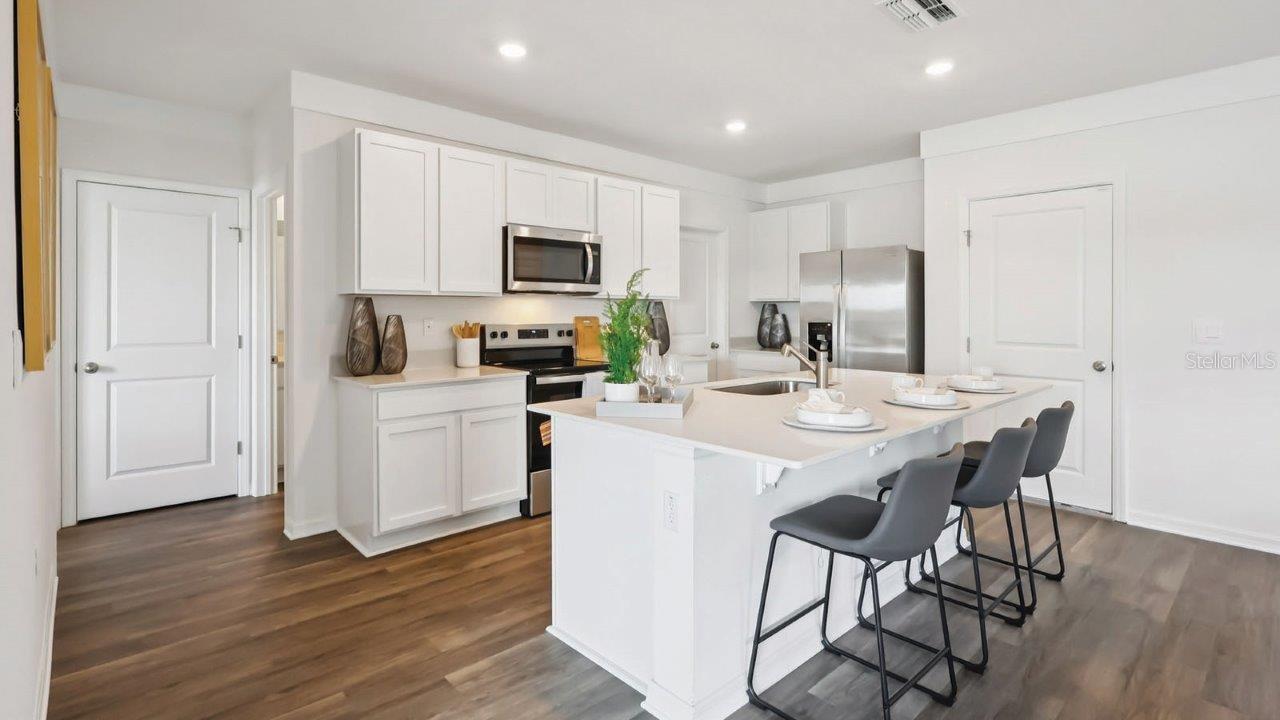 HAWTHORNE RANCH - Residential