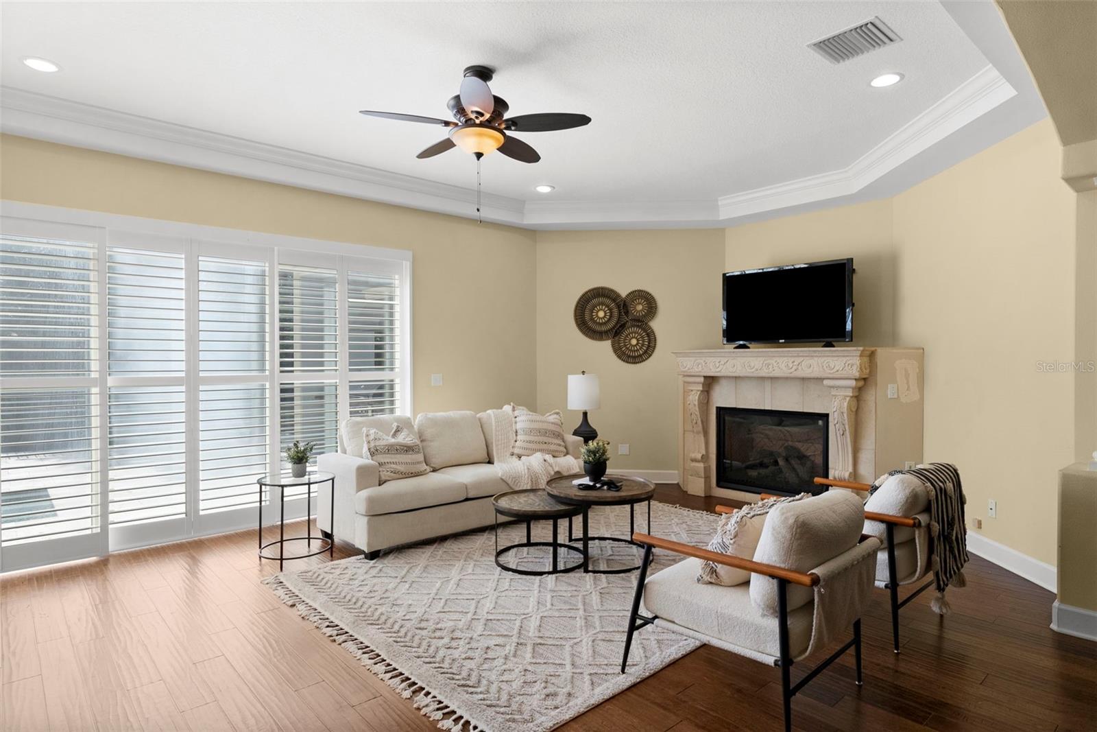 WATERS EDGE SUB - Residential