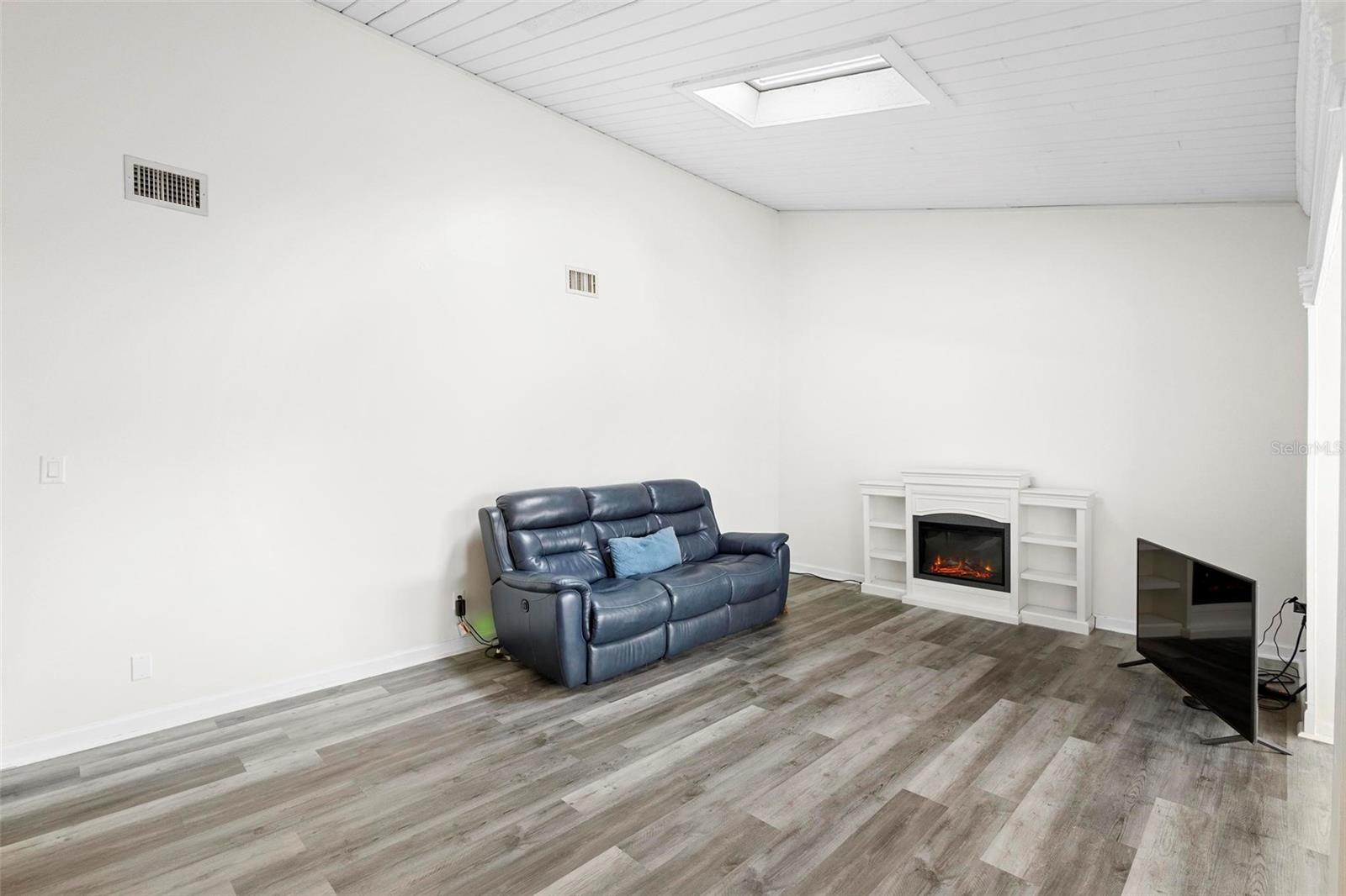 CAPISTRANO - Residential