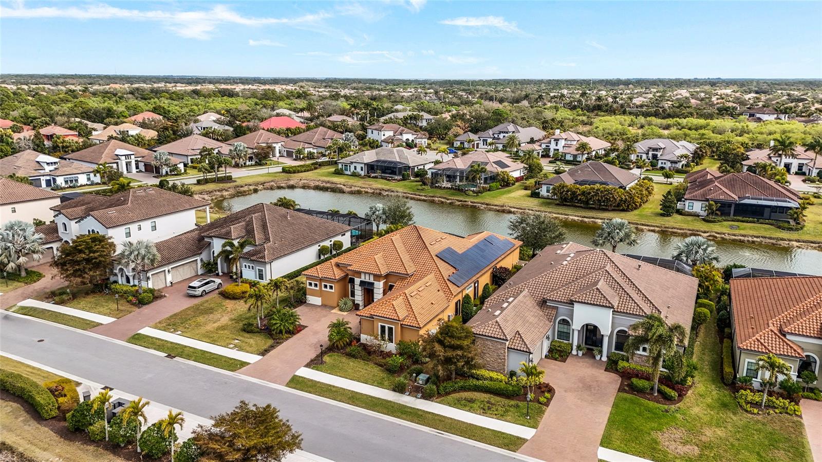 LEGACY ESTATES AT ESPLANADE ON PALMER RANCH - Residential
