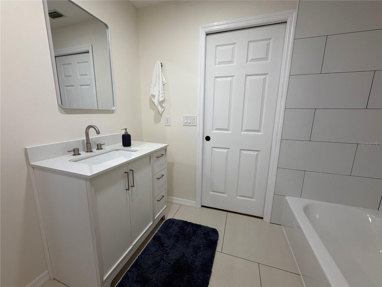 CYPRESS LAKES ESTATES PH I - Residential