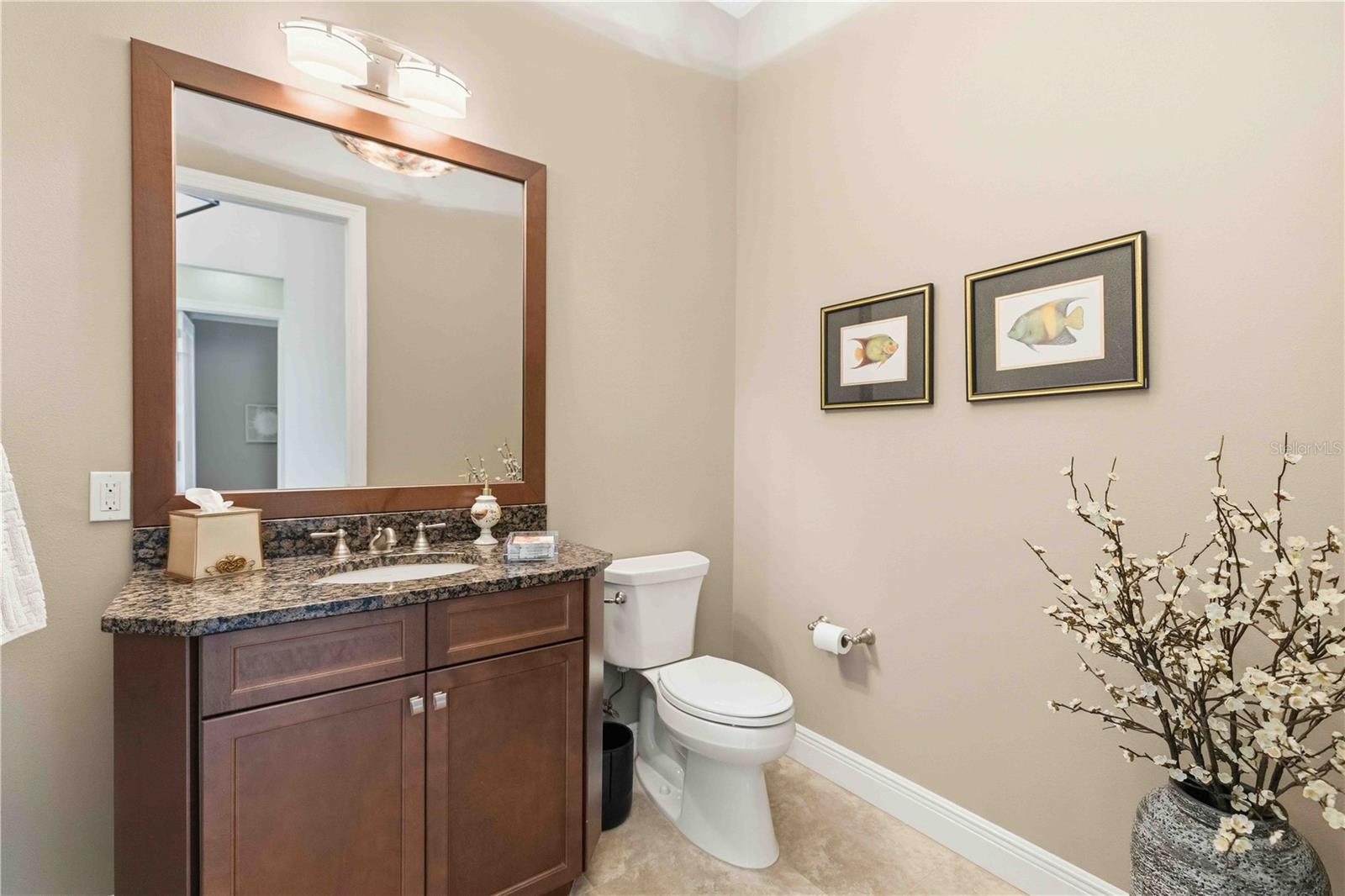 COUNTRY CLUB EAST AT LAKEWD RNCH TT - Residential