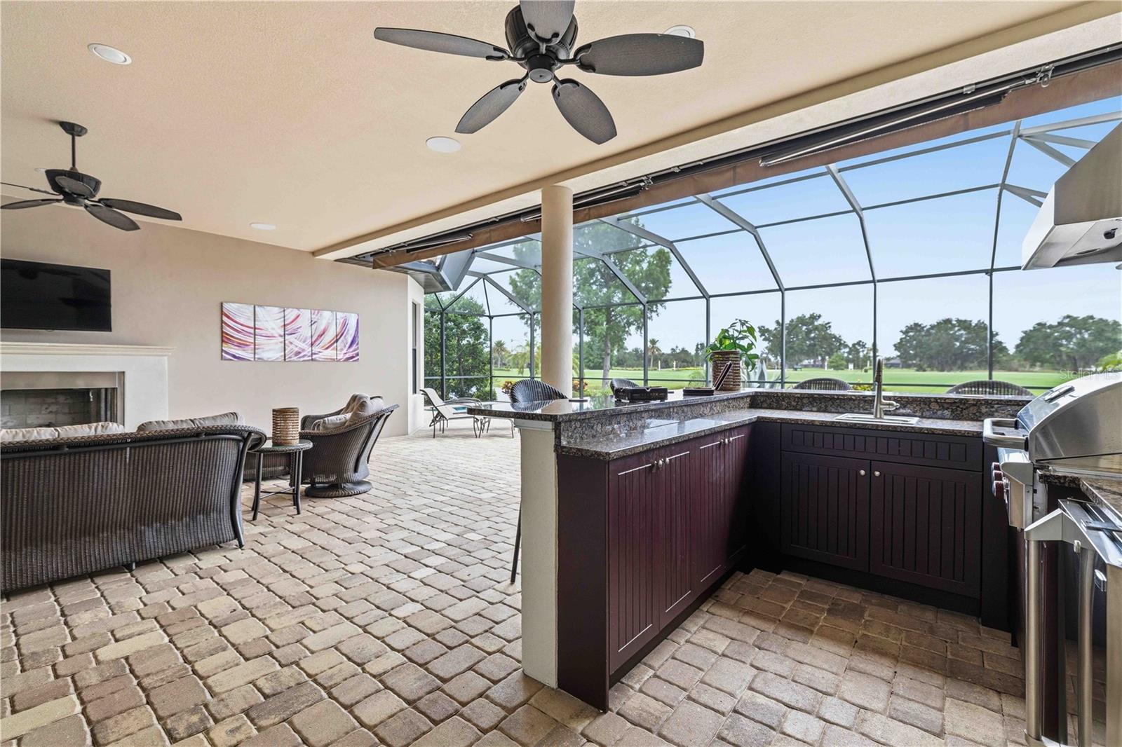 COUNTRY CLUB EAST AT LAKEWD RNCH TT - Residential