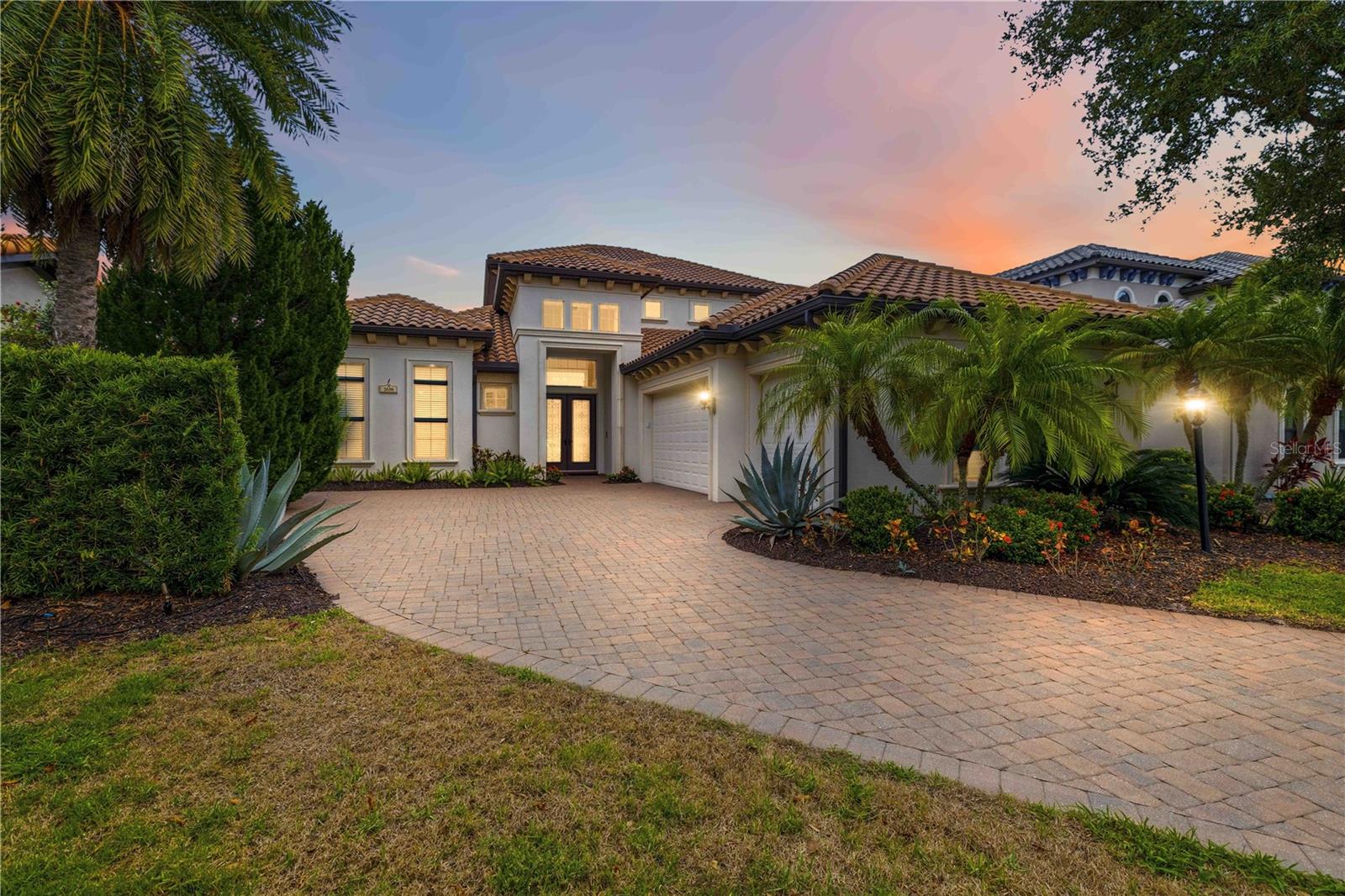 COUNTRY CLUB EAST AT LAKEWD RNCH TT - Residential