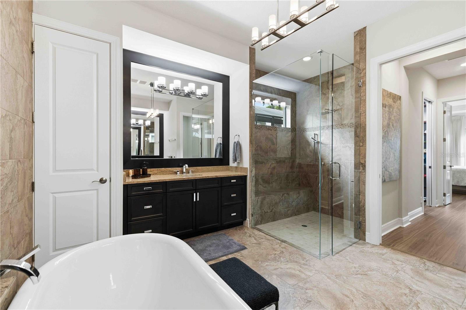 COUNTRY CLUB EAST AT LAKEWD RNCH TT - Residential