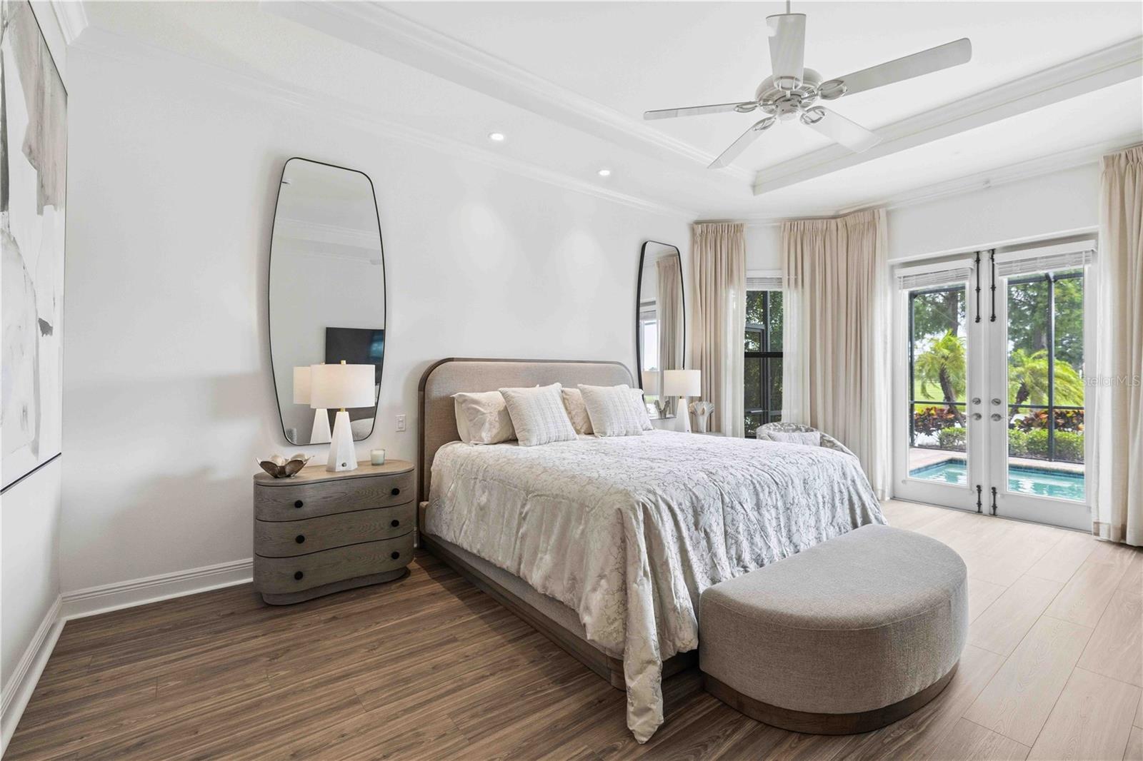 COUNTRY CLUB EAST AT LAKEWD RNCH TT - Residential