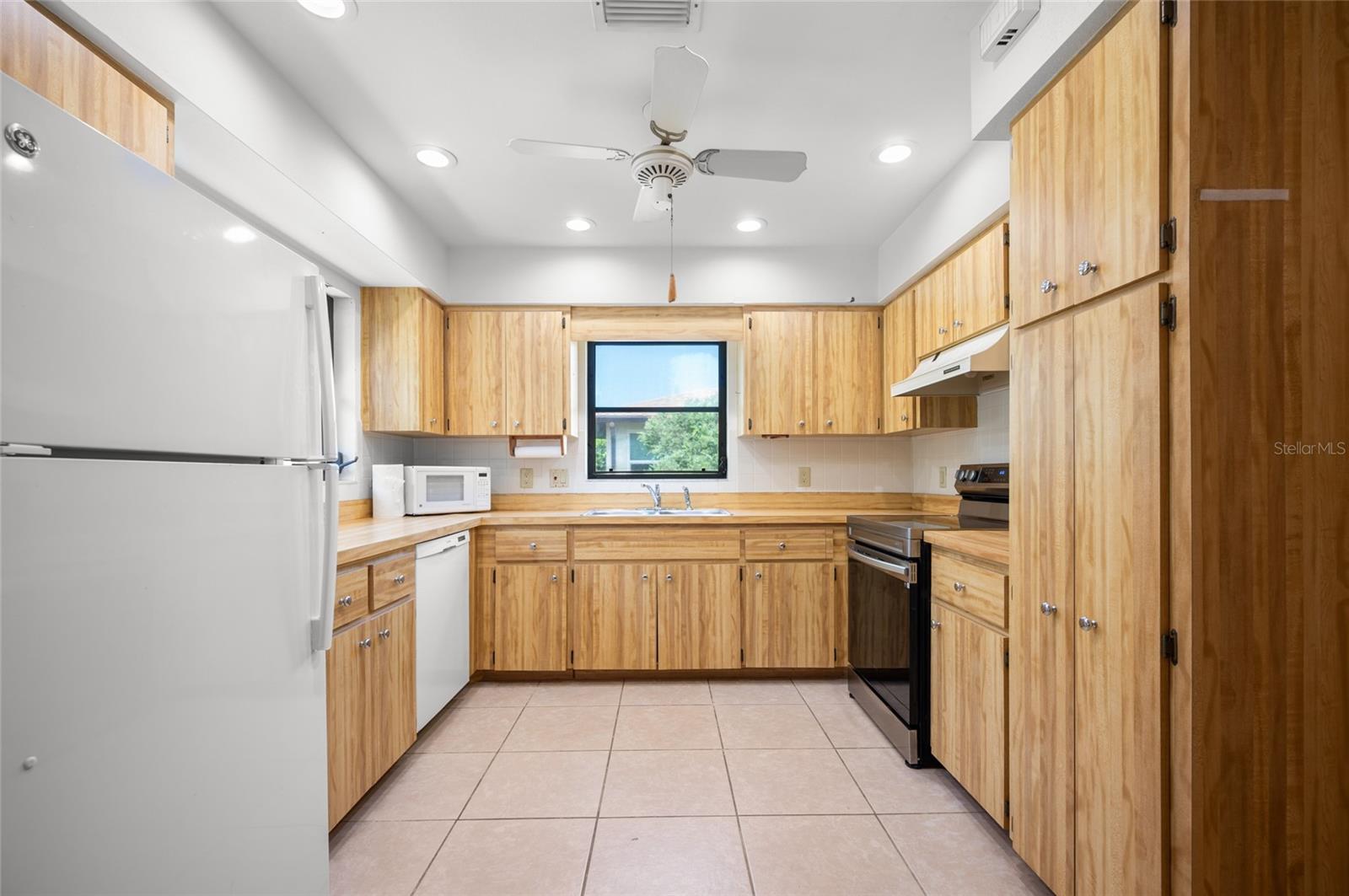 HIGH POINT ESTATE III - Residential