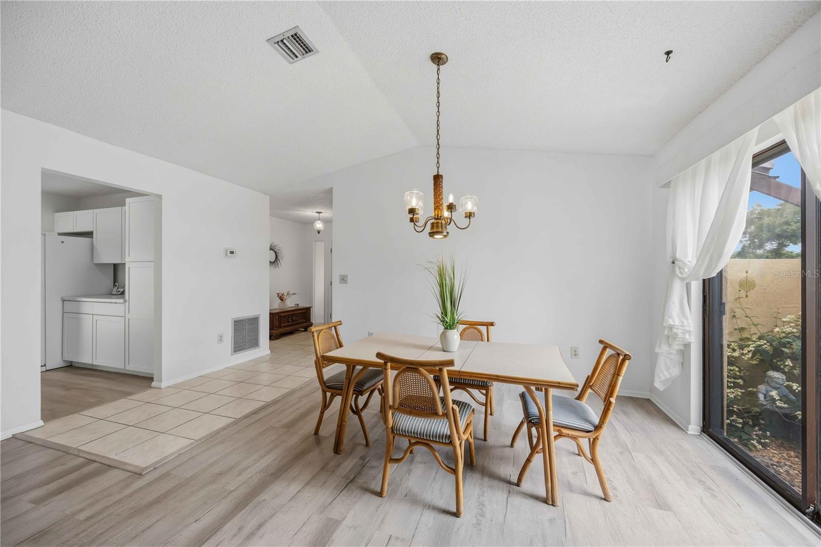 HOURGLASS LAKES PH 1 - Residential