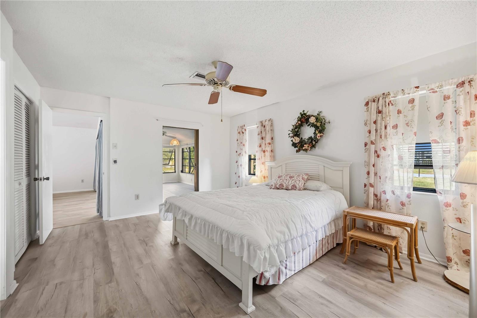 HOURGLASS LAKES PH 1 - Residential