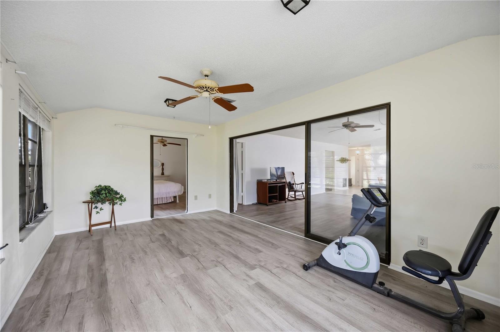 HOURGLASS LAKES PH 1 - Residential