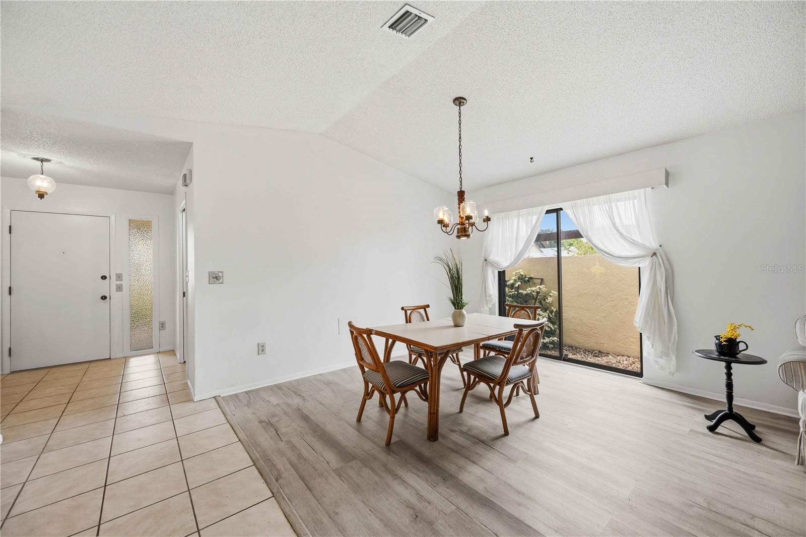 HOURGLASS LAKES PH 1 - Residential