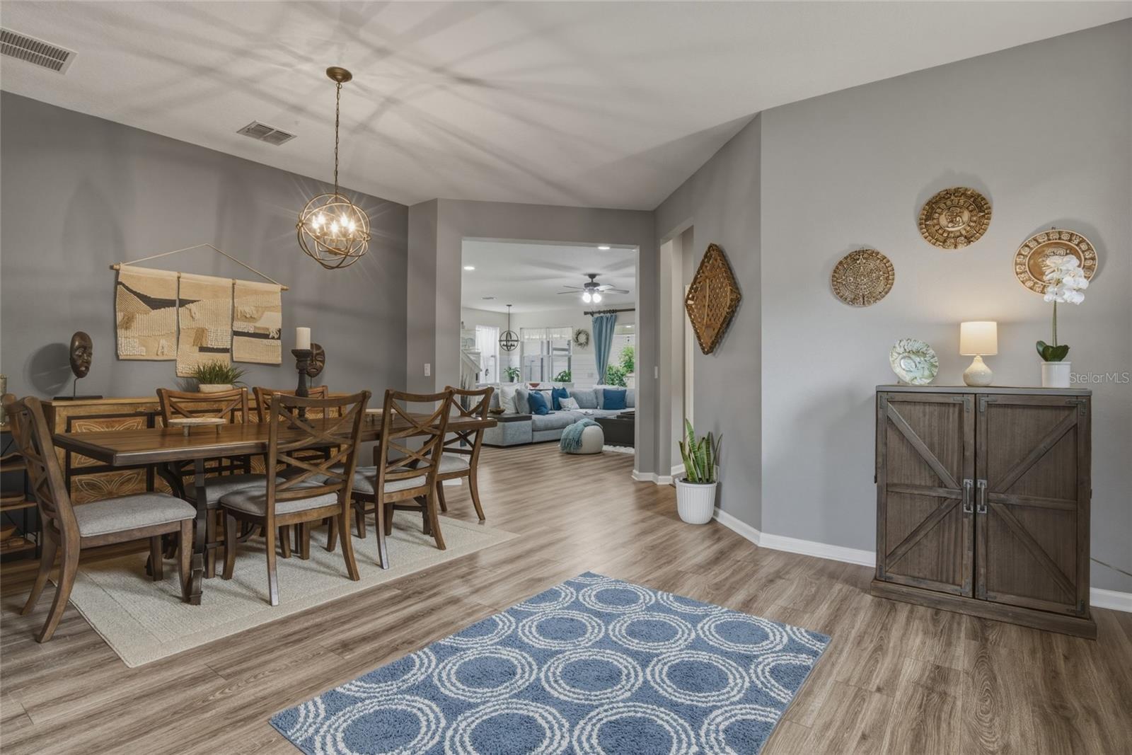JOHN'S LAKE LANDING - Residential