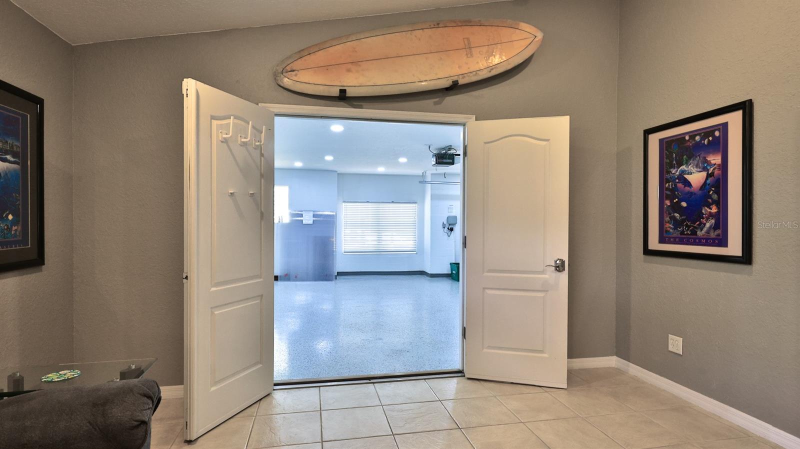 LIONSPAW ACCLAIM TR A - Residential