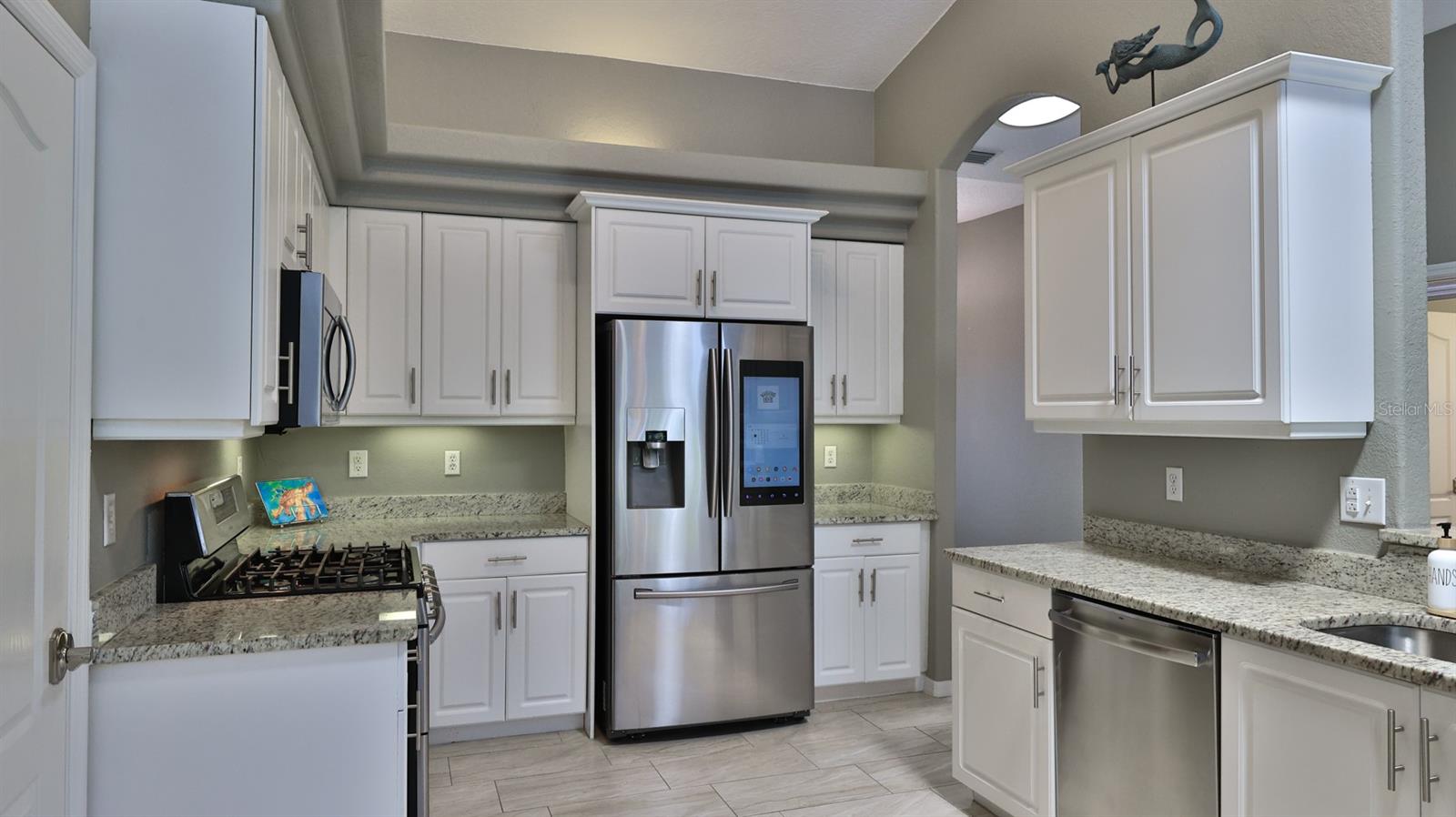 LIONSPAW ACCLAIM TR A - Residential