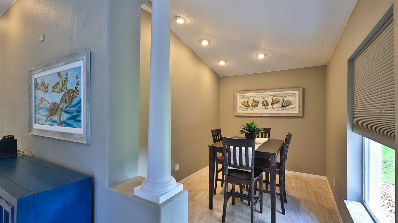 LIONSPAW ACCLAIM TR A - Residential